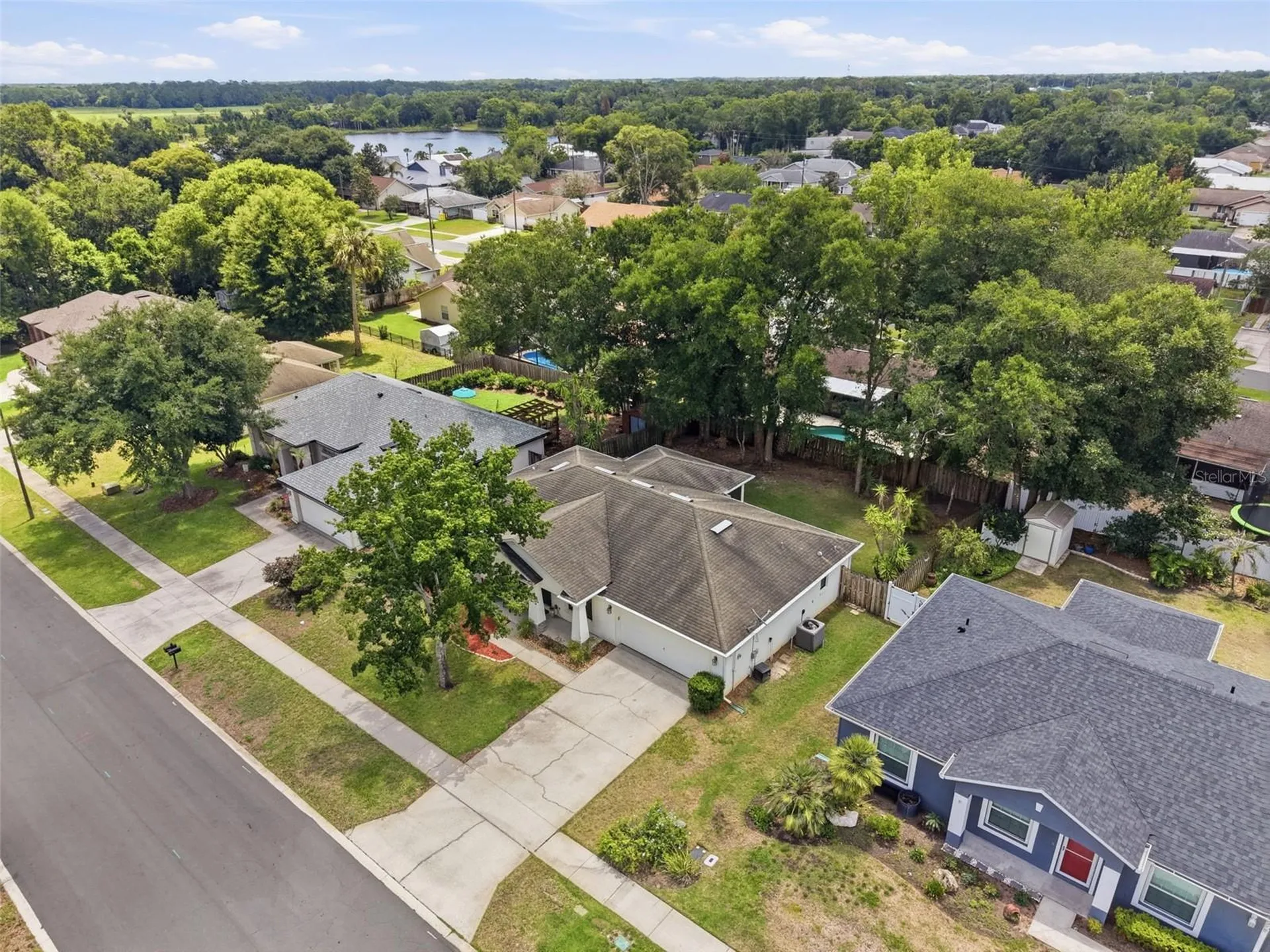 812 Benton Lake Drive S Deland FL 32724
