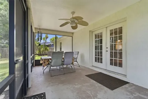 812 Benton Lake Drive S Deland FL 32724