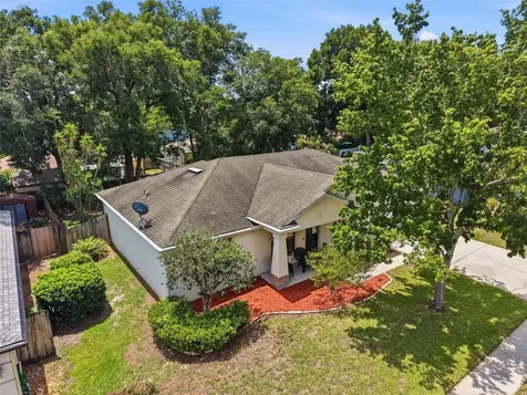812 Benton Lake Drive S Deland FL 32724