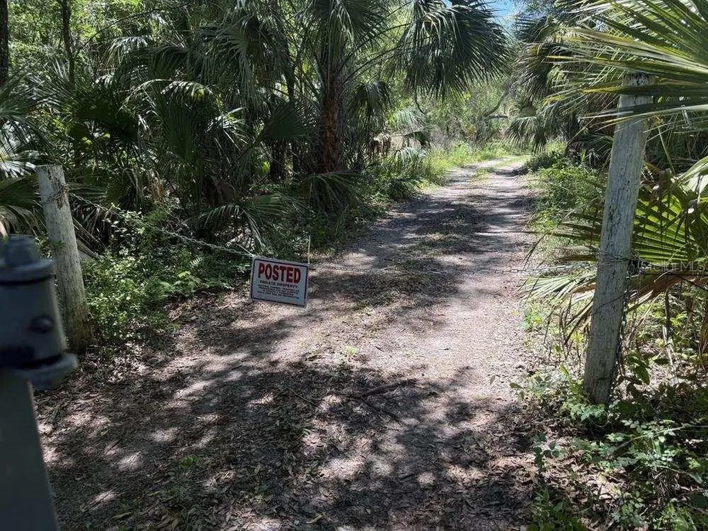 8744 W Oak Street Crystal River FL 34428