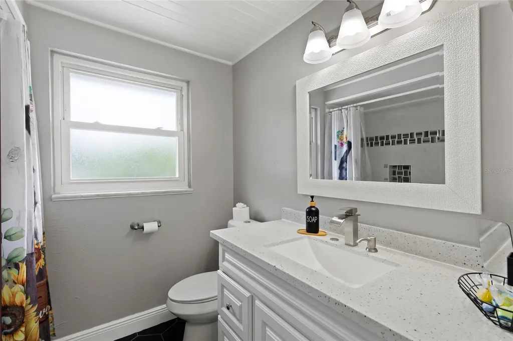 15437 Bedford Circle W Clearwater FL 33764