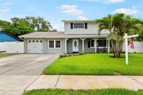 15437 Bedford Circle W Clearwater FL 33764