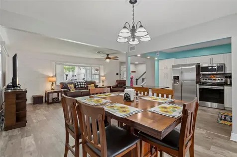 15437 Bedford Circle W Clearwater FL 33764