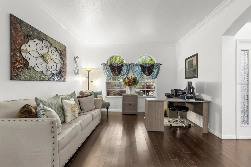 6932 Gray Catbird Loop Wesley Chapel FL 33545