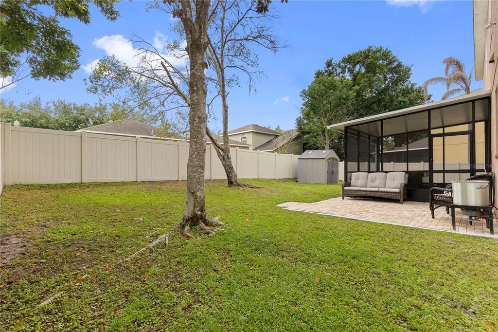 6932 Gray Catbird Loop Wesley Chapel FL 33545