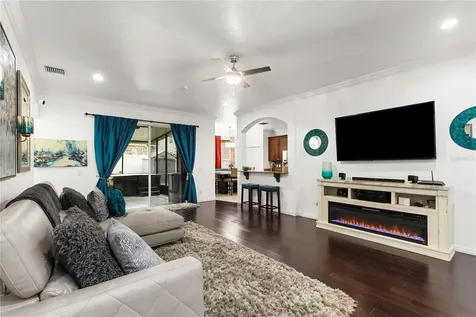 6932 Gray Catbird Loop Wesley Chapel FL 33545