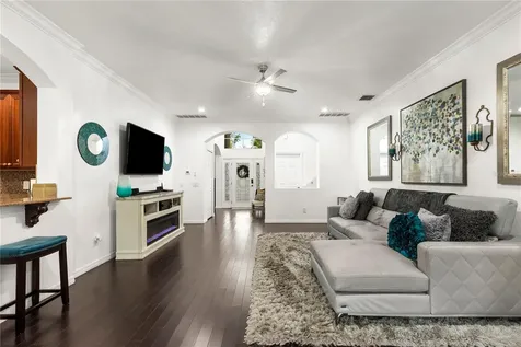 6932 Gray Catbird Loop Wesley Chapel FL 33545