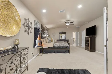 6932 Gray Catbird Loop Wesley Chapel FL 33545