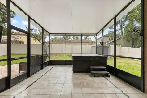6932 Gray Catbird Loop Wesley Chapel FL 33545