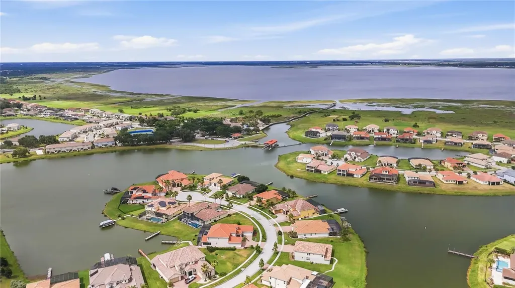 3716 Paradiso Circle Kissimmee FL 34746