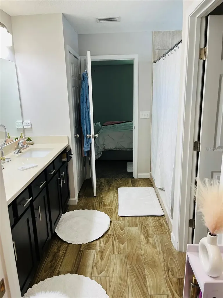6050 Patriots Landing Lane Jacksonville FL 32244