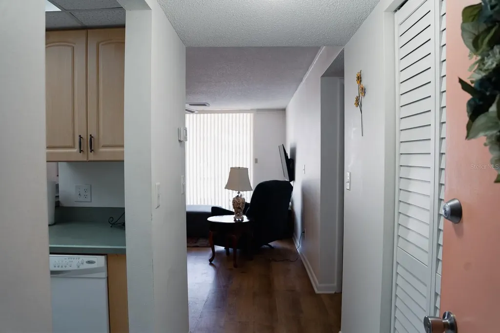 519 Albee Farm Road Venice FL 34285