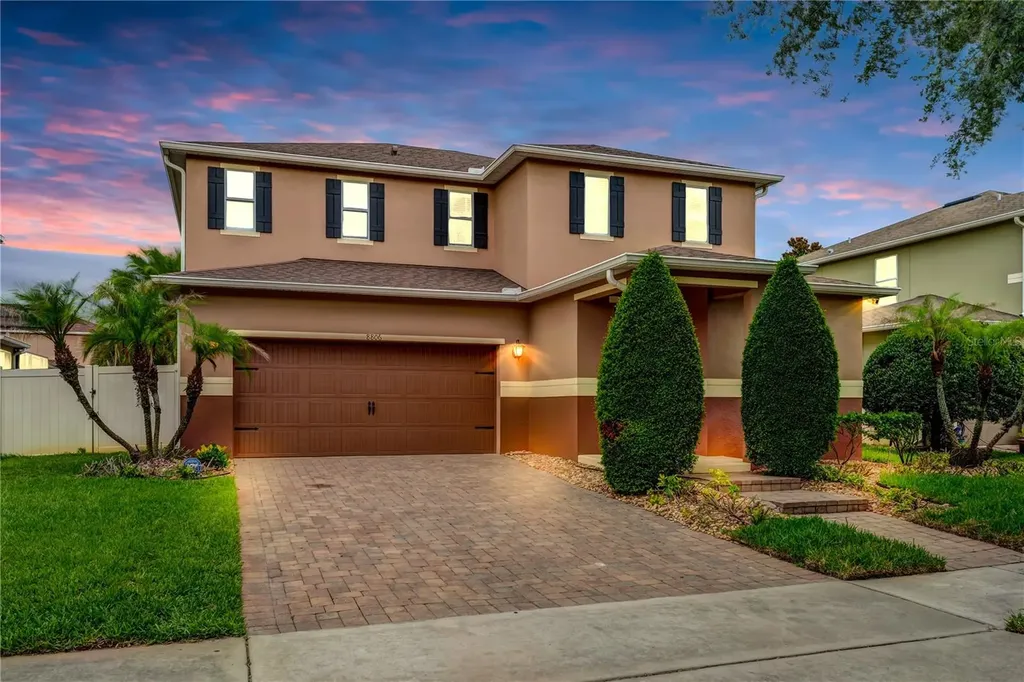8806 Tatara Street Orlando FL 32836