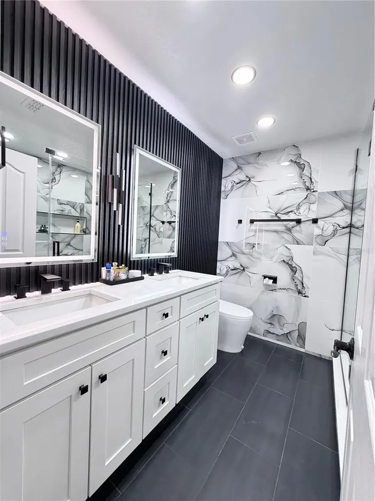 8806 Tatara Street Orlando FL 32836