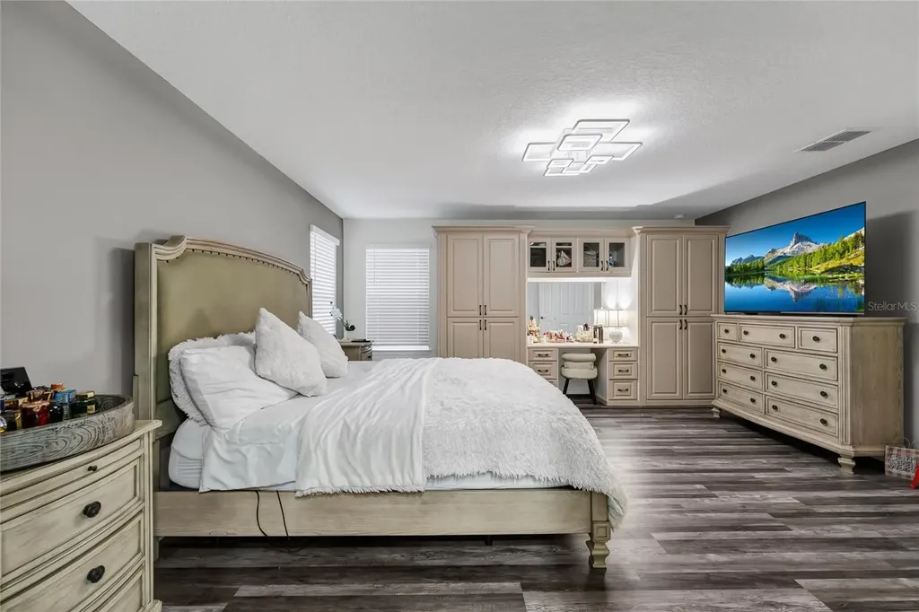 8806 Tatara Street Orlando FL 32836