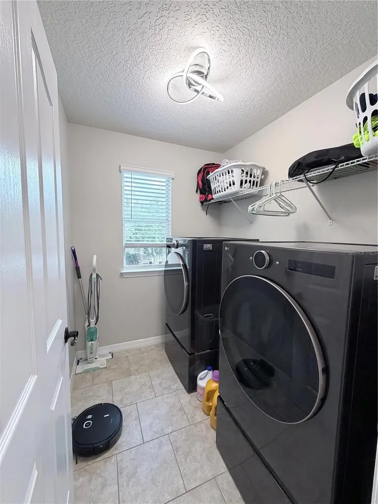 8806 Tatara Street Orlando FL 32836