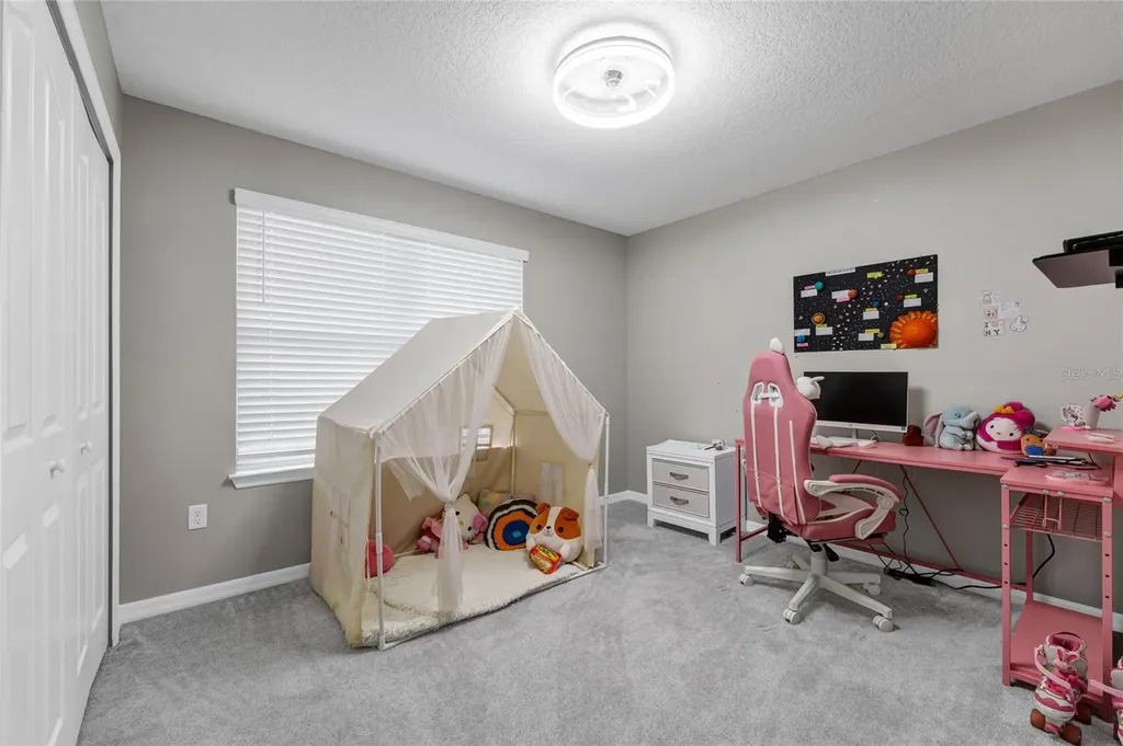 8806 Tatara Street Orlando FL 32836