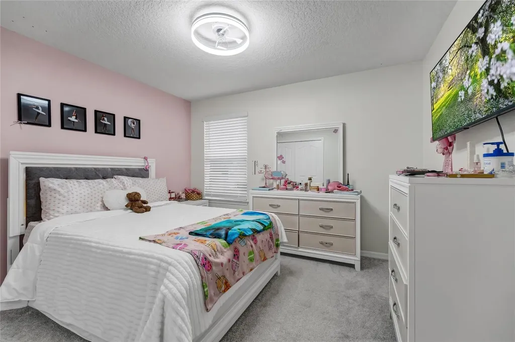 8806 Tatara Street Orlando FL 32836
