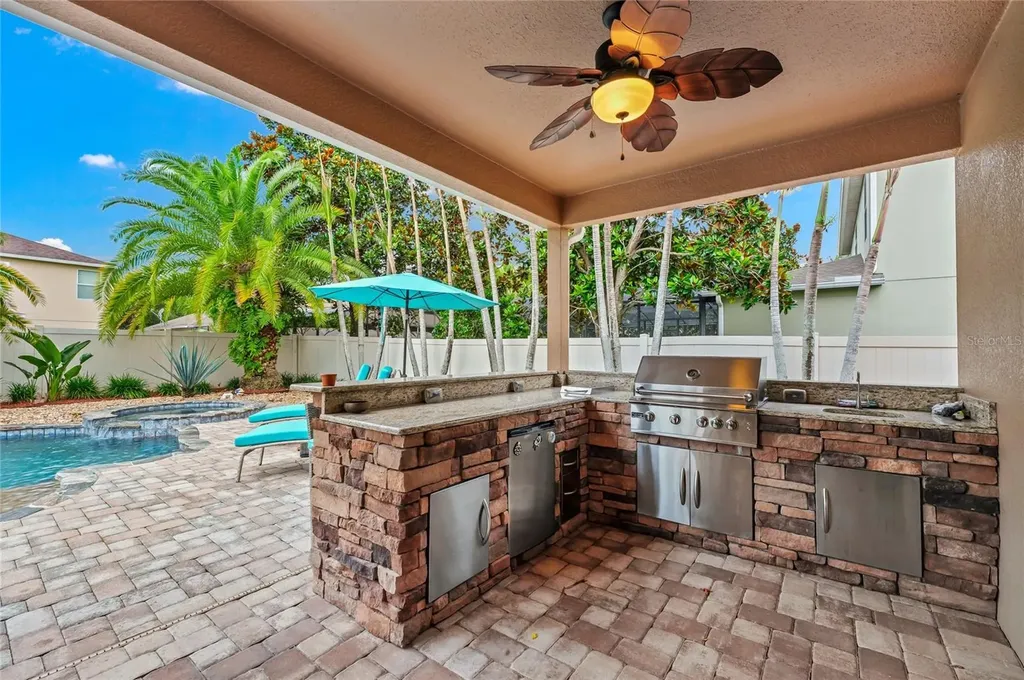 8806 Tatara Street Orlando FL 32836