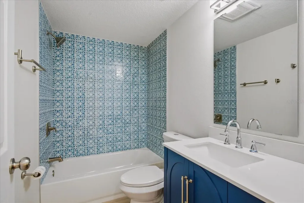 816 Woodland Avenue Leesburg FL 34748