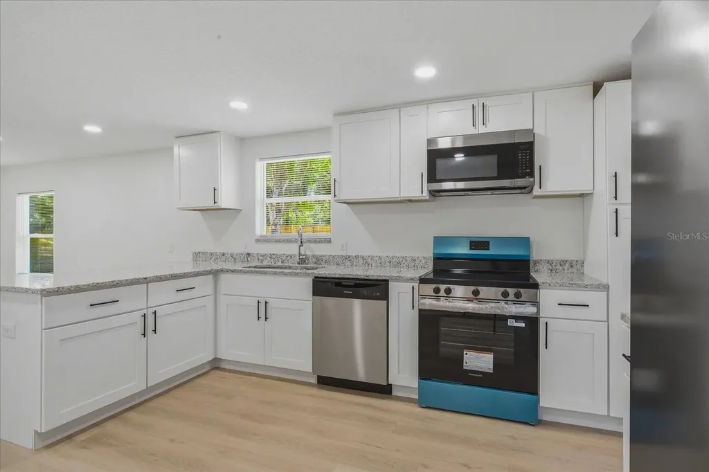 816 Woodland Avenue Leesburg FL 34748