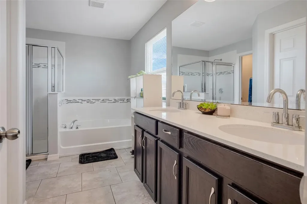 624 Sardinia Circle Davenport FL 33837