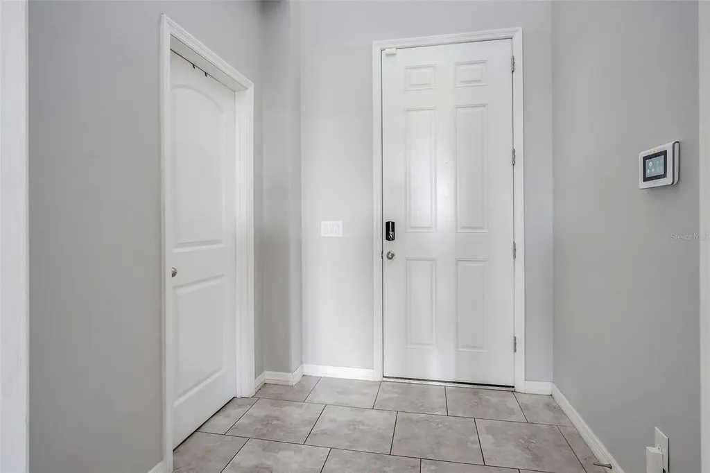 624 Sardinia Circle Davenport FL 33837