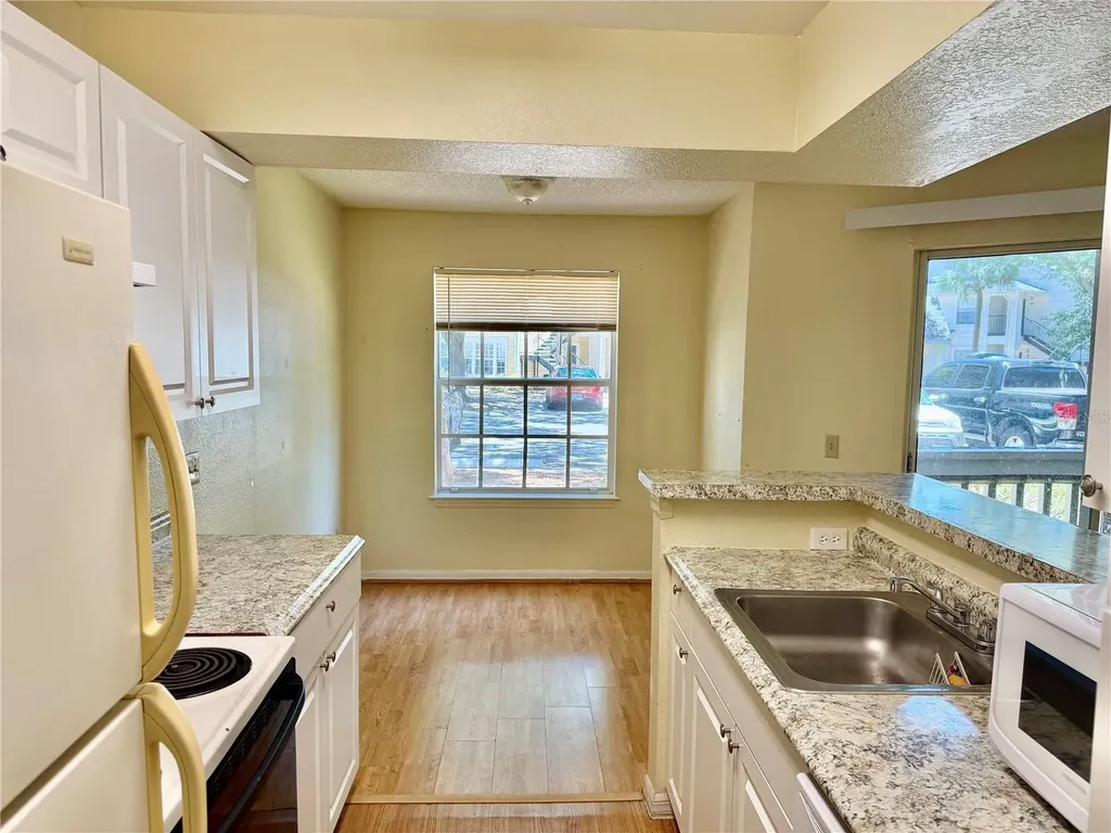 1021 S Hiawassee Road Orlando FL 32835