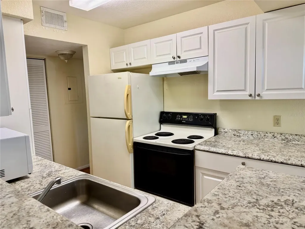 1021 S Hiawassee Road Orlando FL 32835