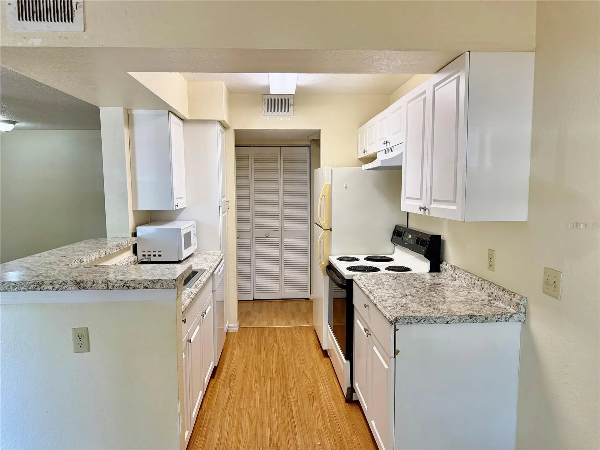 1021 S Hiawassee Road Orlando FL 32835