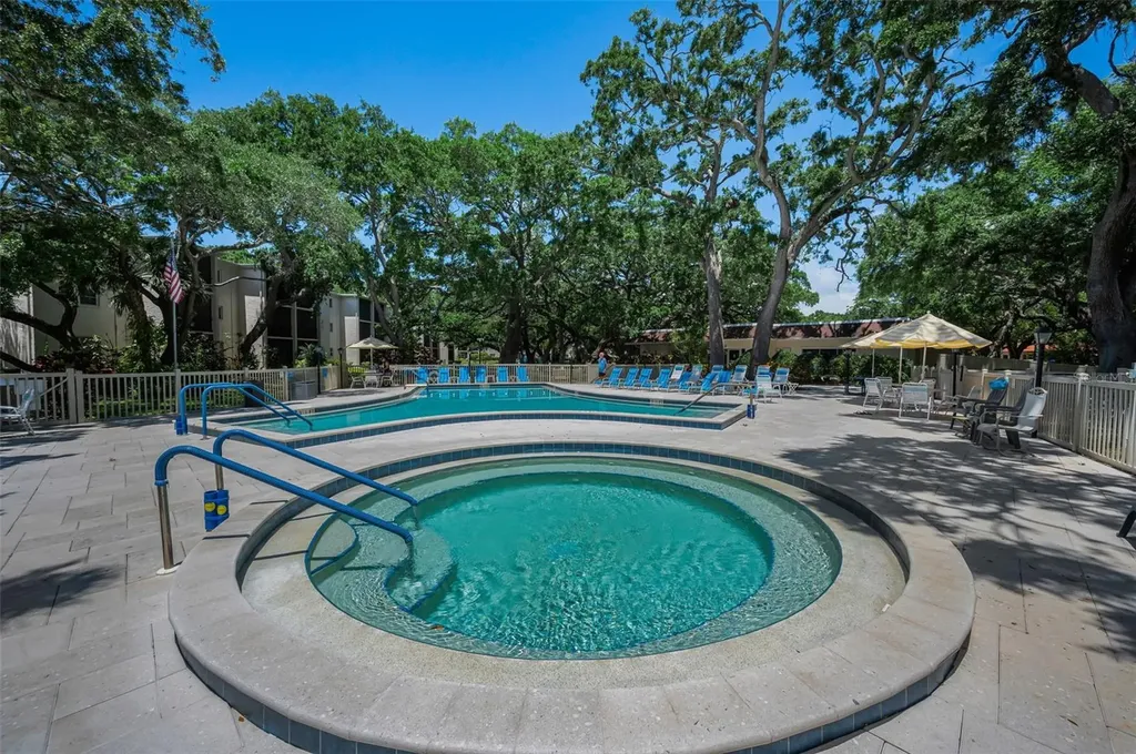 820 Patricia Avenue Dunedin FL 34698