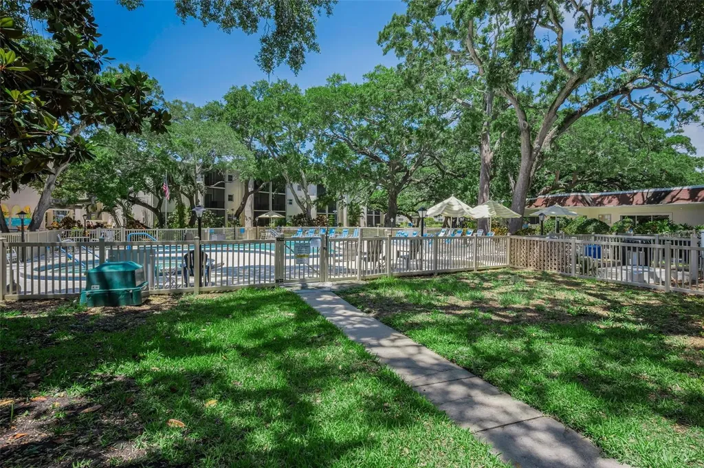 820 Patricia Avenue Dunedin FL 34698