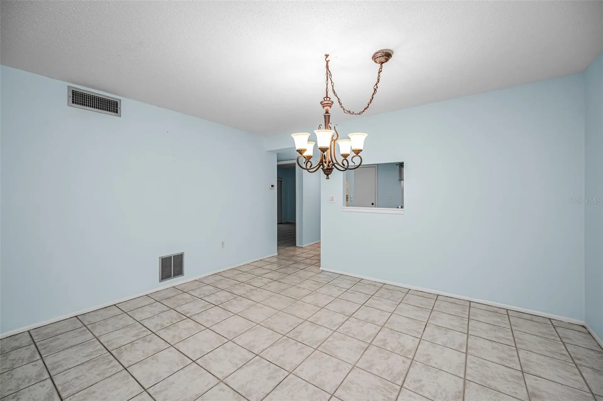 820 Patricia Avenue Dunedin FL 34698
