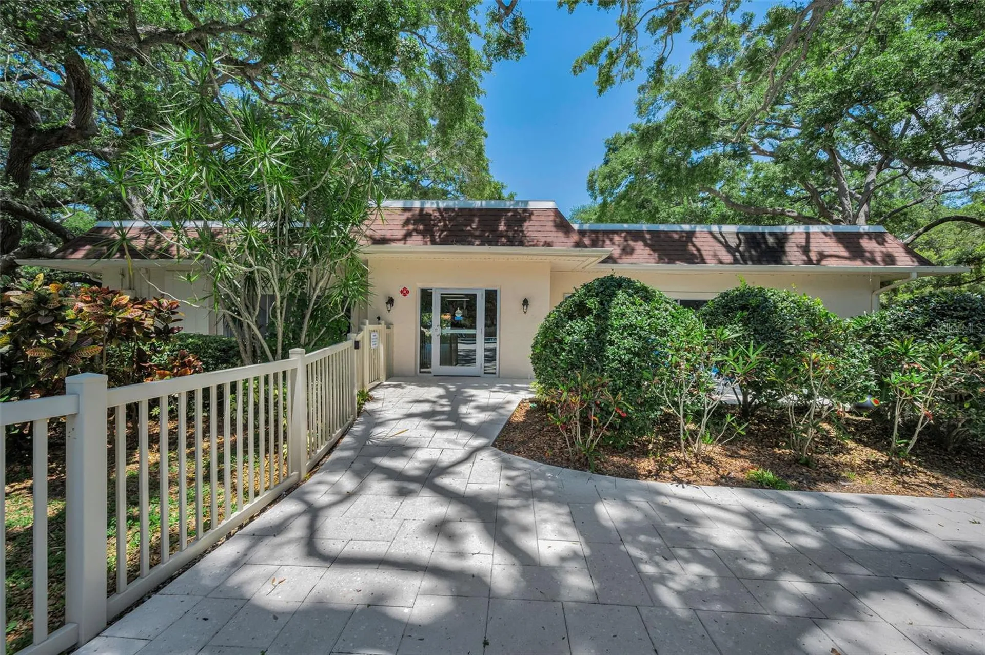 820 Patricia Avenue Dunedin FL 34698