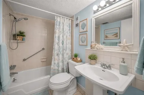 820 Patricia Avenue Dunedin FL 34698