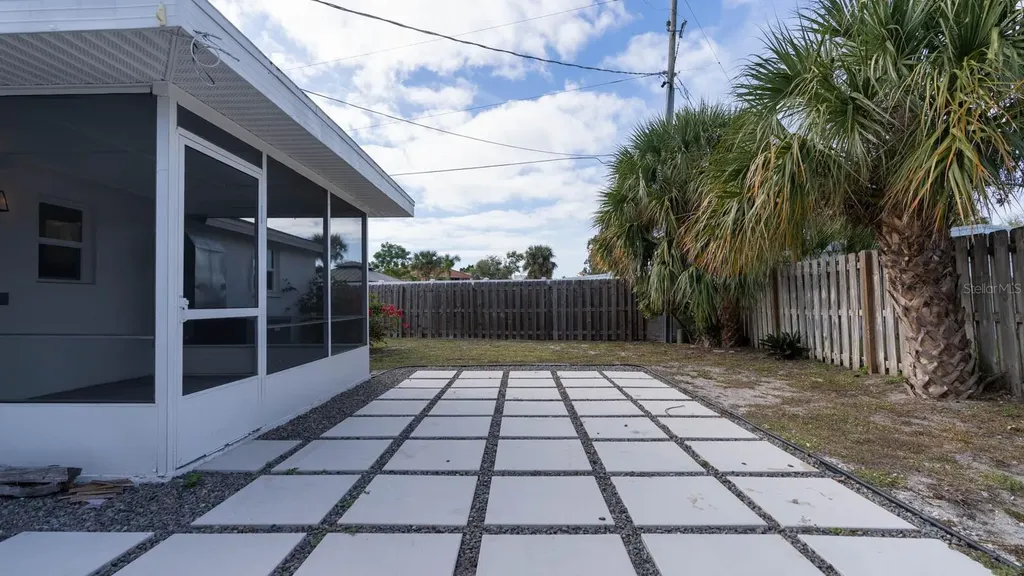 2237 Michele Drive Sarasota FL 34231