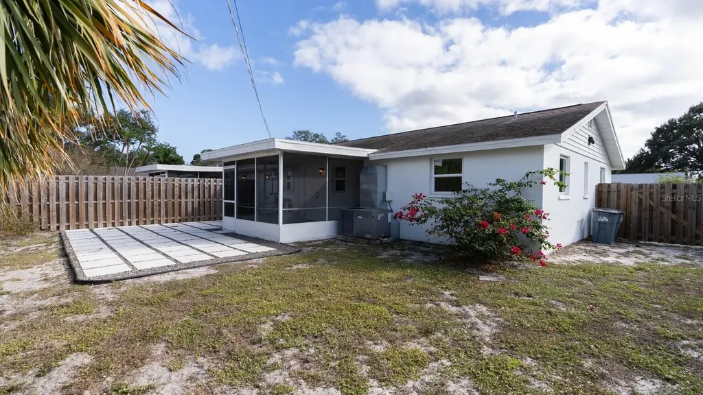 2237 Michele Drive Sarasota FL 34231
