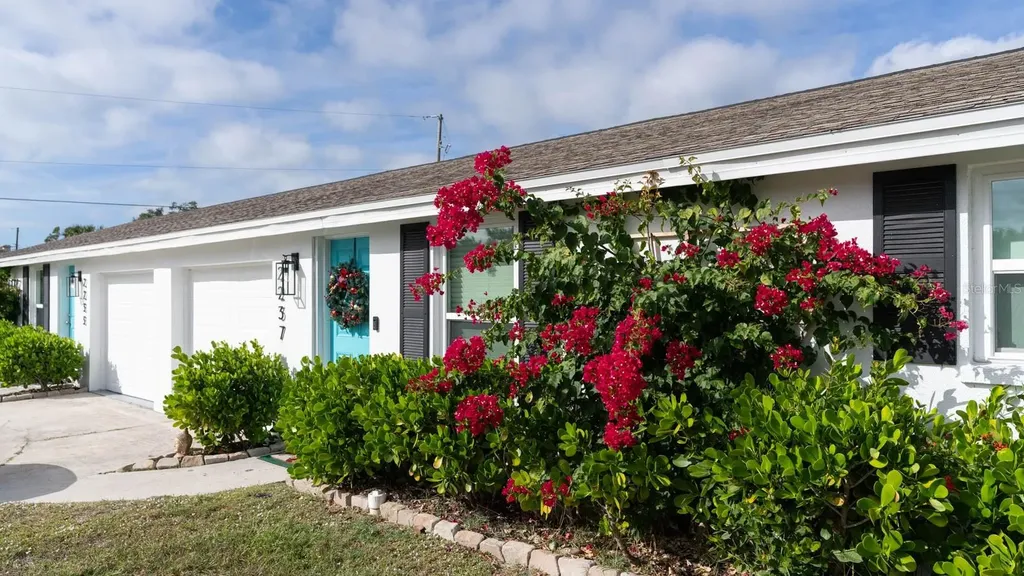 2237 Michele Drive Sarasota FL 34231