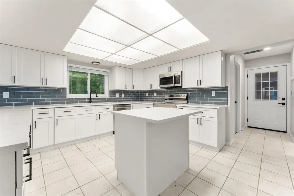 3511 NW 30th Boulevard Gainesville FL 32605