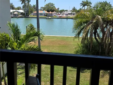 511 Plaza Seville Court Treasure Island FL 33706