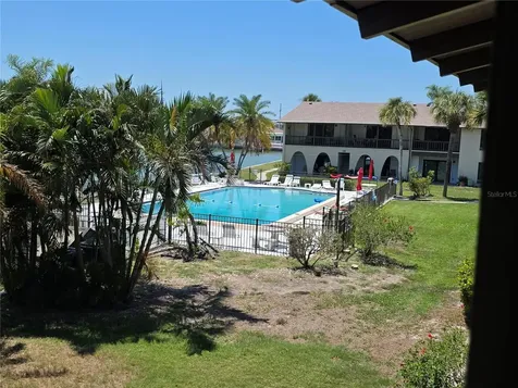 511 Plaza Seville Court Treasure Island FL 33706
