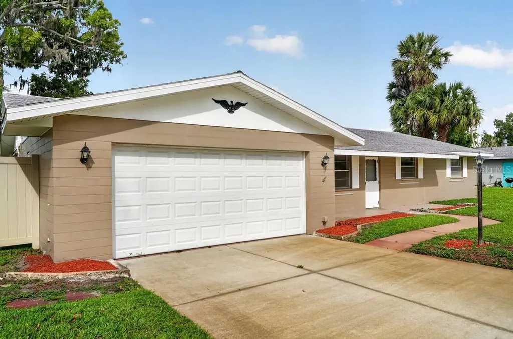 2342 Citrus Avenue South Daytona FL 32119