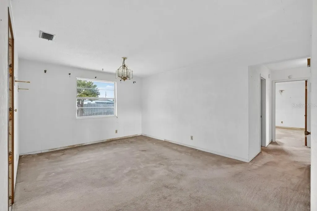 2342 Citrus Avenue South Daytona FL 32119