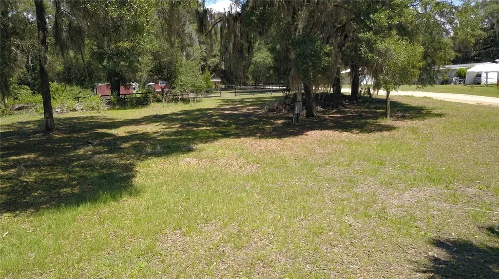 11333 SE 202nd Lane Inglis FL 34449