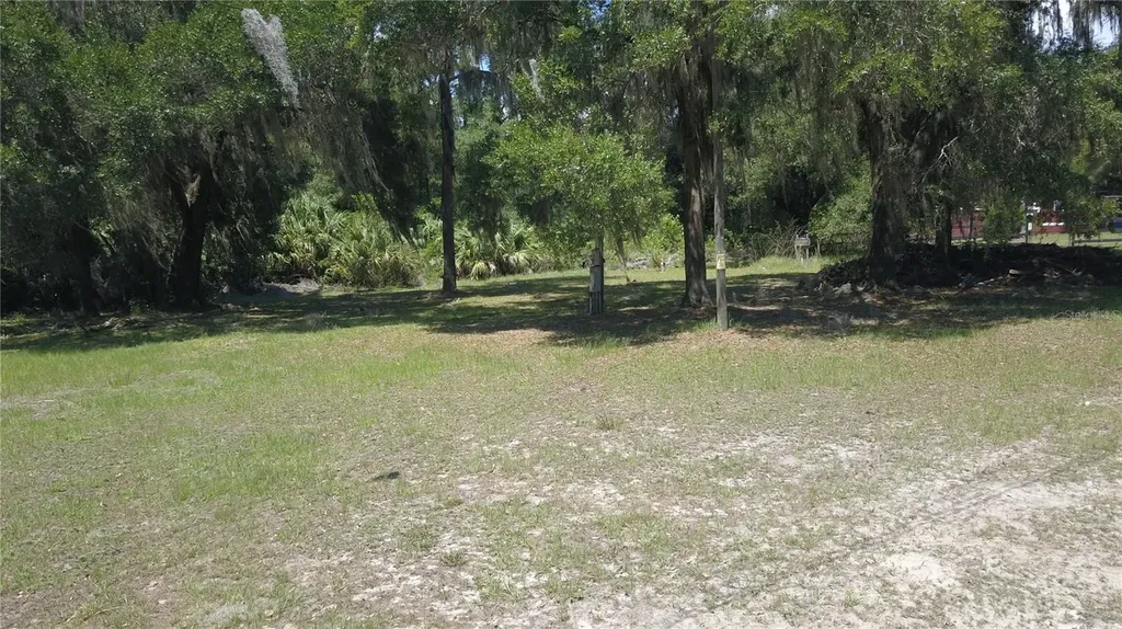 11333 SE 202nd Lane Inglis FL 34449