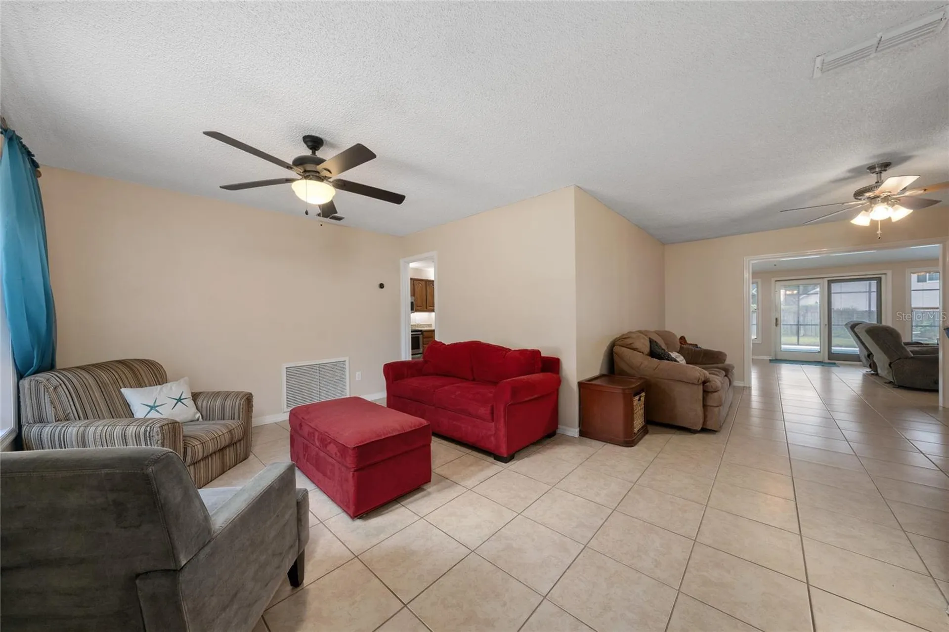 1550 Regal Oak Drive Kissimmee FL 34744