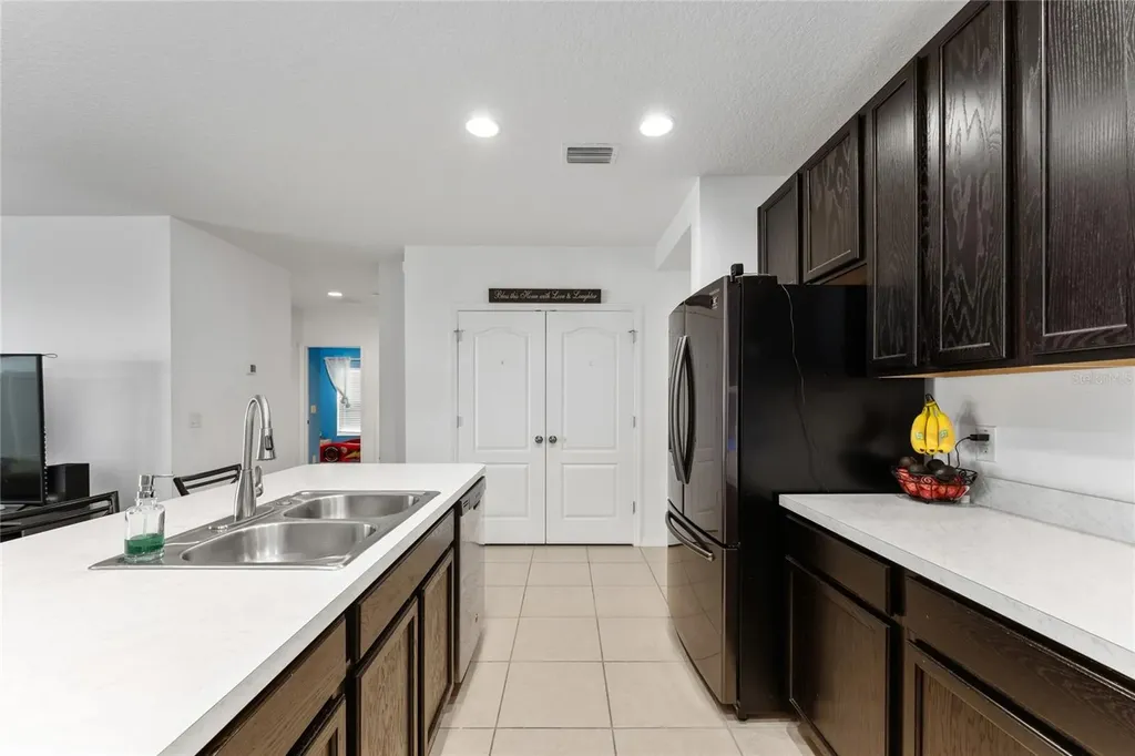 1209 Stratton Avenue Groveland FL 34736