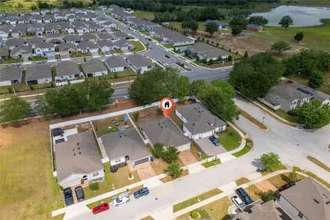 1209 Stratton Avenue Groveland FL 34736