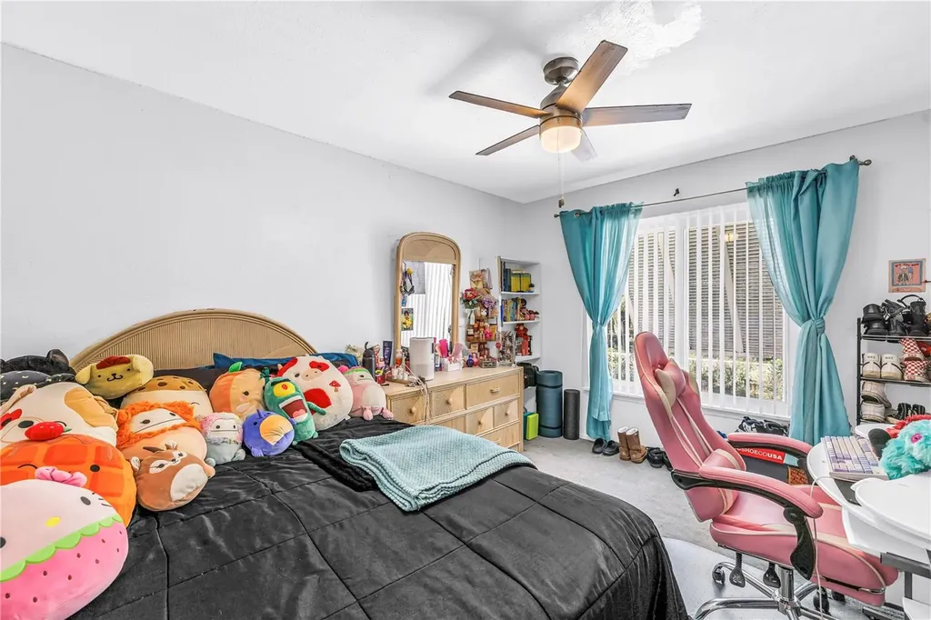 4160 35th Terrace S St Petersburg FL 33711