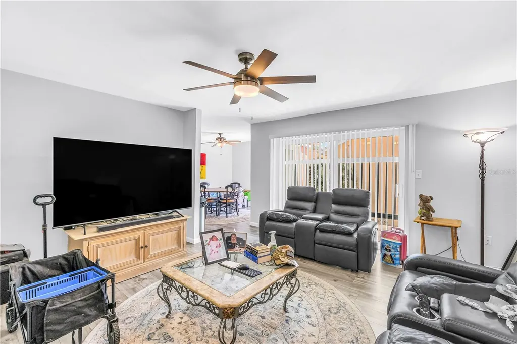 4160 35th Terrace S St Petersburg FL 33711